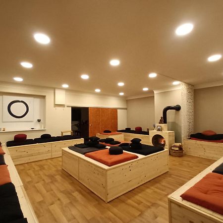 Lee Zen Hotel Leezen  ภายนอก รูปภาพ